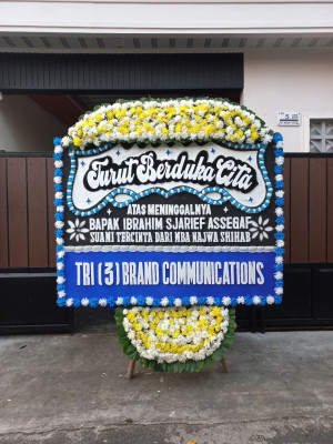 Papan Bunga Duka di Sajira